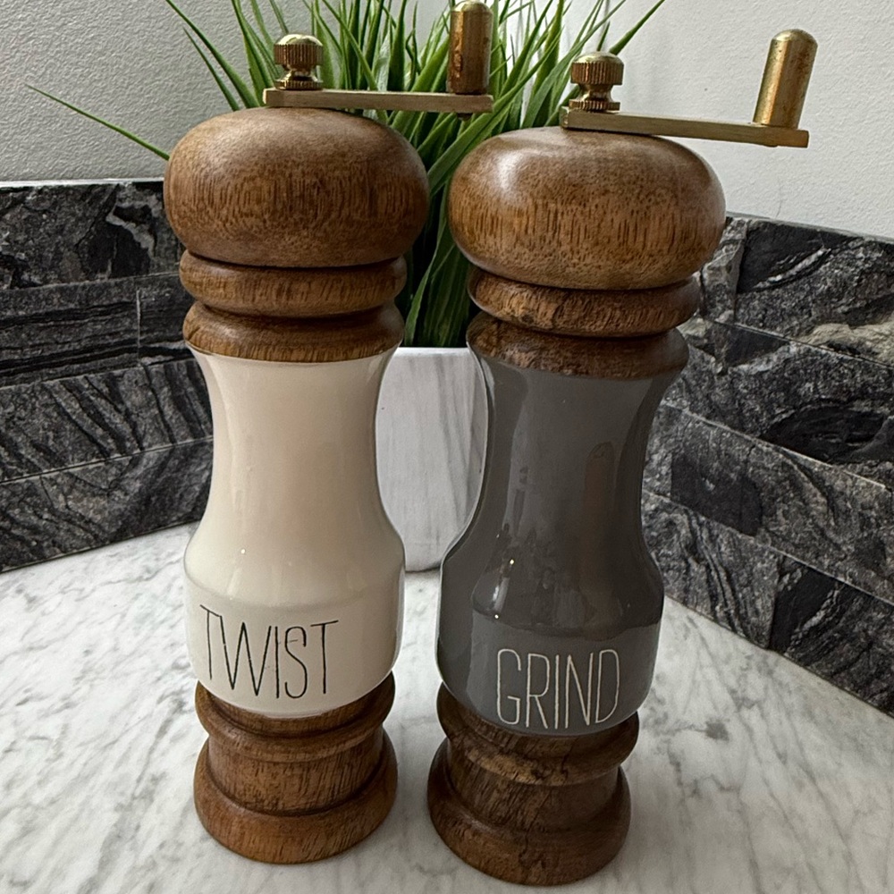 Modern Farmhouse Wooden Salt and Pepper Grinders